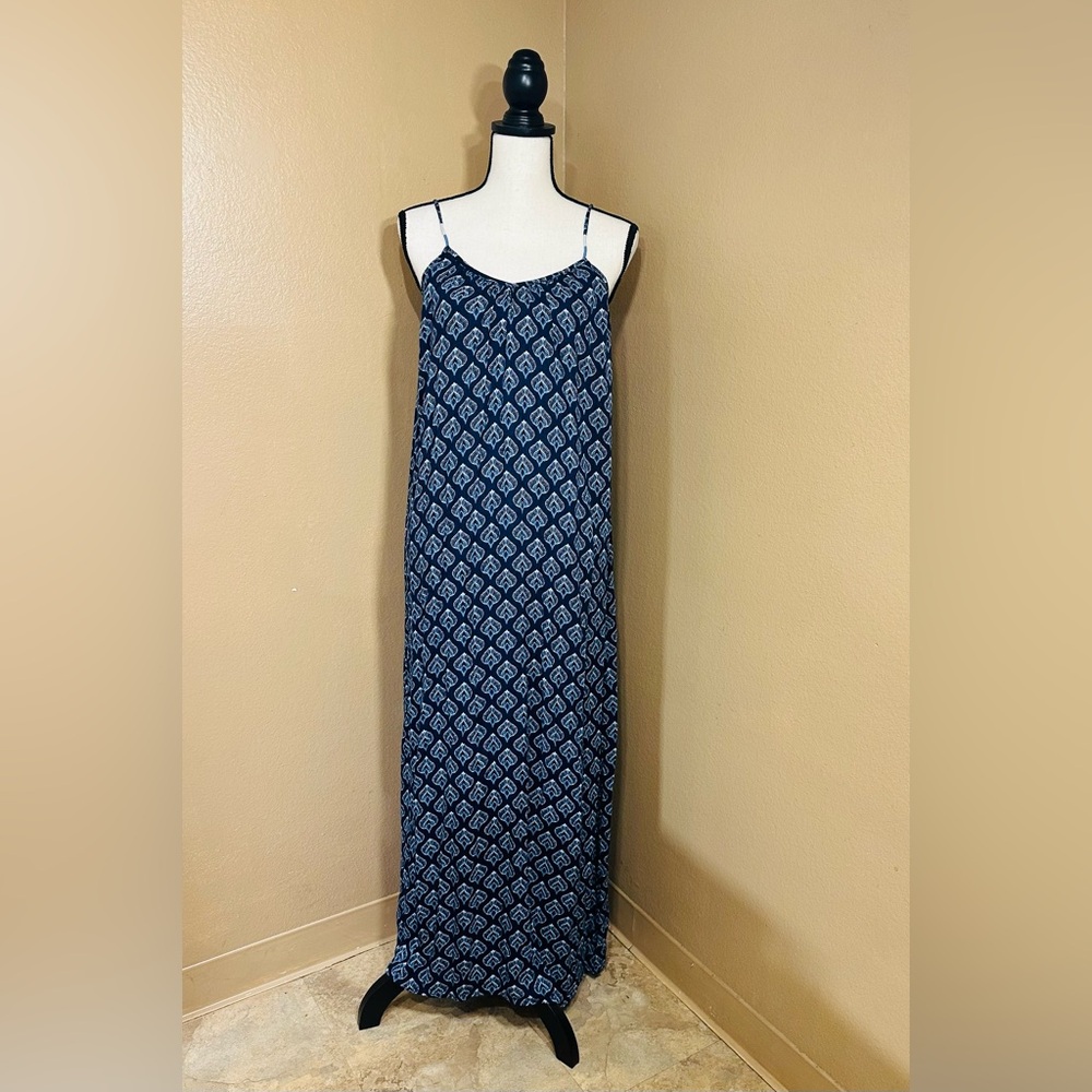 Elegant Blue Roxy Patterned Maxi Dress